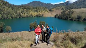 semeru hiking