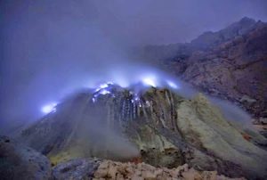 Surabaya Bromo Ijen Tumpak Sewu Waterfall Tour 5 Day 4 Night